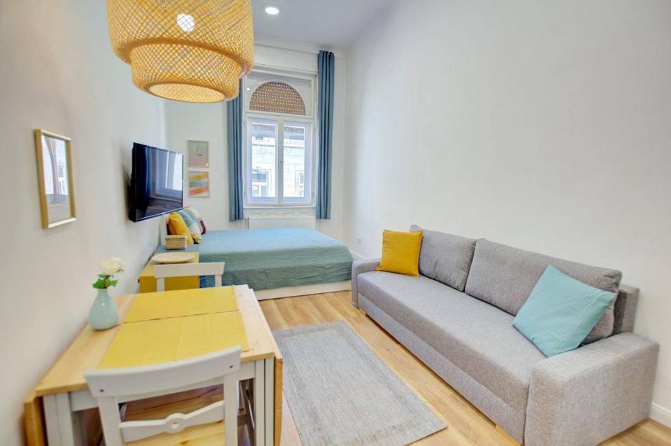 Pau Stylish Studios In The Heart Of Budapest Eksteriør bilde