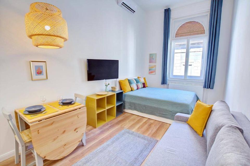 Pau Stylish Studios In The Heart Of Budapest Eksteriør bilde