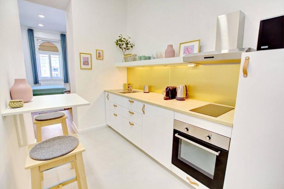 Pau Stylish Studios In The Heart Of Budapest Eksteriør bilde
